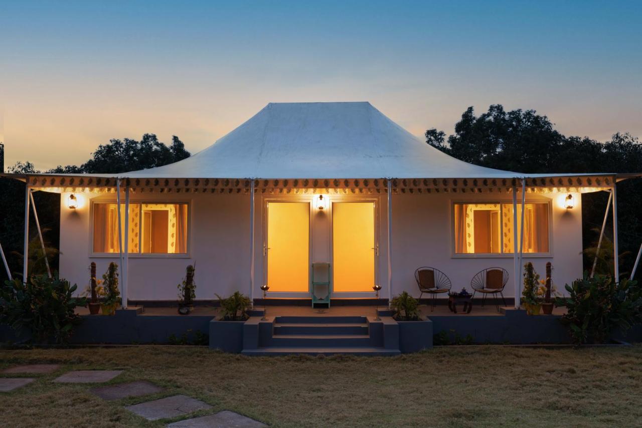 Saffronstays Aatman Tents - Glamping With Al-Fresco Dining Mahabaleshwar Bagian luar foto